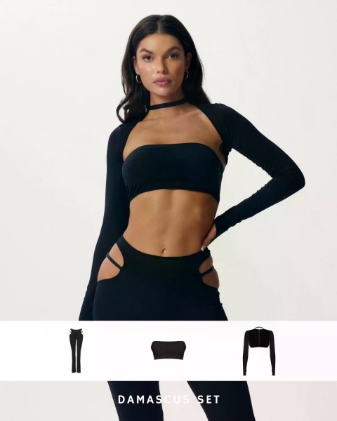 Front shot of model wearing Damascus lingerie set by Promees